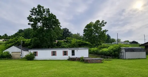 3120 Bratkovich Road, Claridge, PA 15623