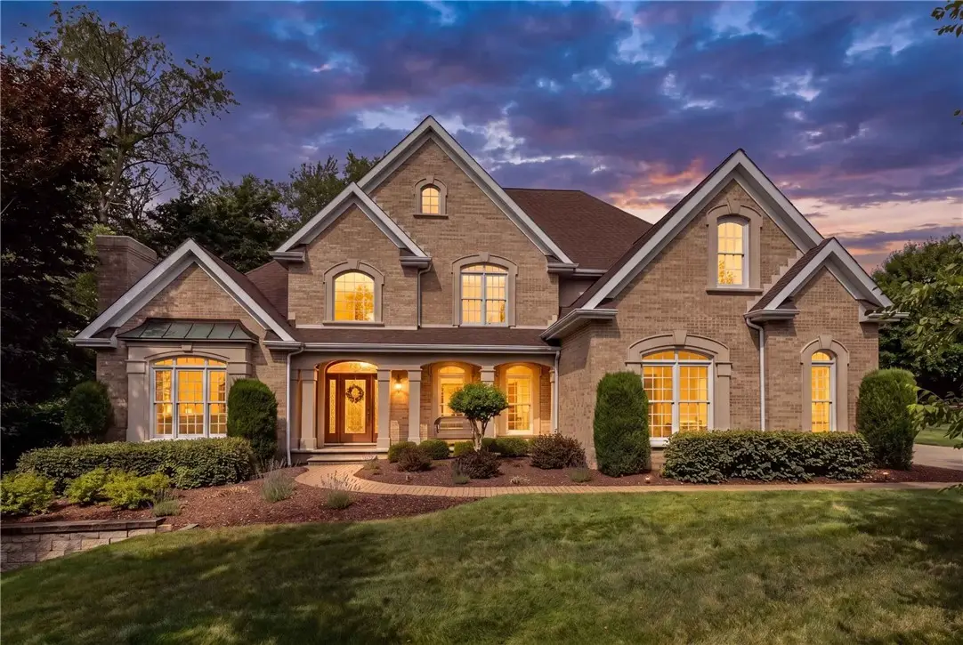 204 Saint Ives, Zelienople, PA 16063 - #1