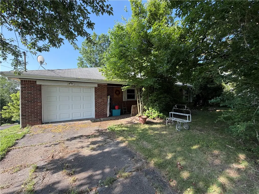 141 Ridge Road, Aliquippa, PA 15001 - #1