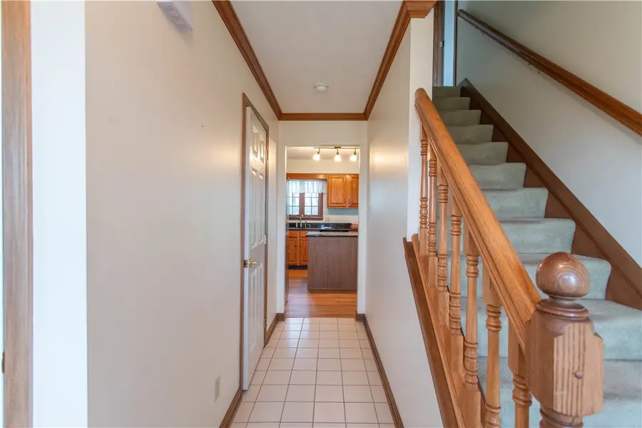128 Moffett Run Rd, Aliquippa, PA 15001 - #2