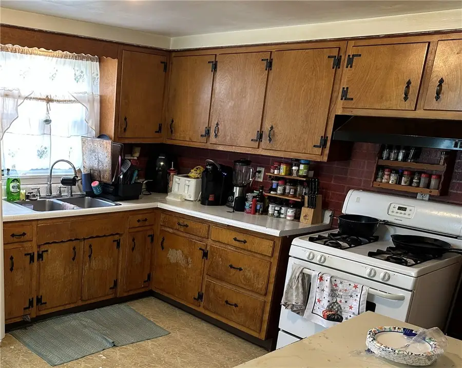 719/721 Anderson St, New Kensington, PA 15068 - #2