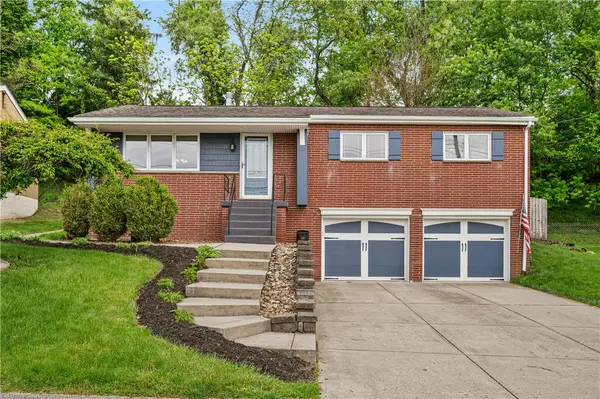 420 Macbeth Dr, Pittsburgh, PA 15235