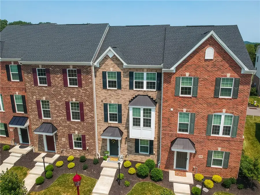212 Amon Street, Cranberry, PA 16066 - #2