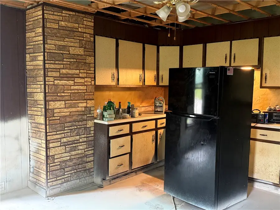 193 3rd Ave, Sharon, PA 16146 - #2
