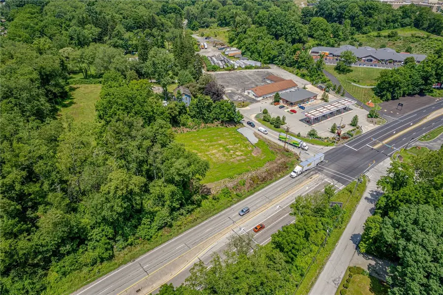 119 Willow Crossing Road, Greensburg, PA 15601 - #3