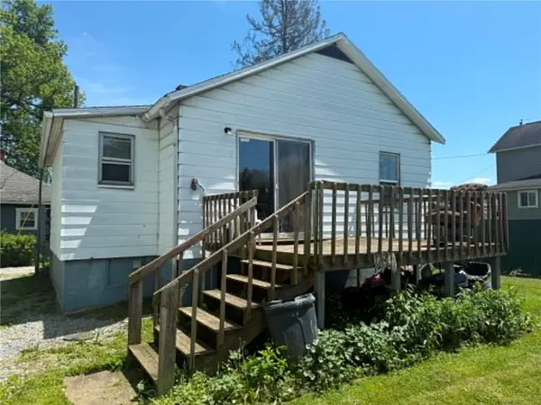 2 Elm Street, Masontown, PA 15461
