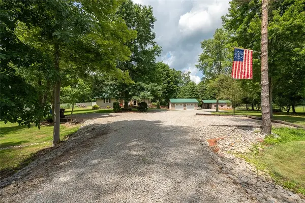 153 Mcconnells Mill Rd, Portersville, PA 16051