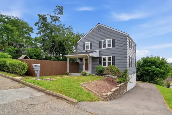 1739 Pierce St, Aliquippa, PA 15001