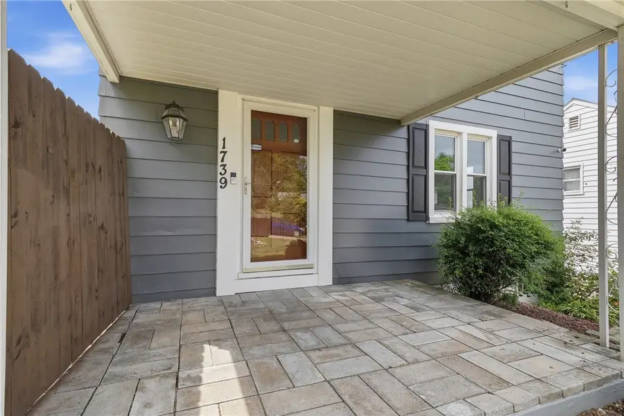 1739 Pierce St, Aliquippa, PA 15001 - #3