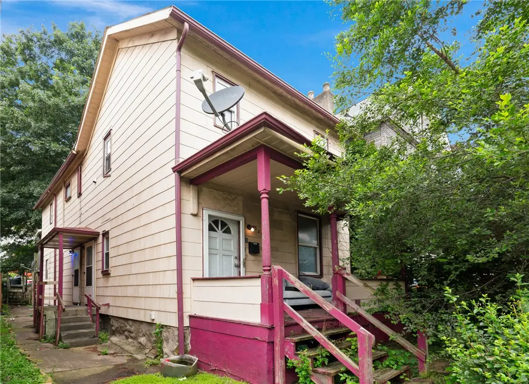 525 Larimer Ave, Turtle Creek, PA 15145 - #1