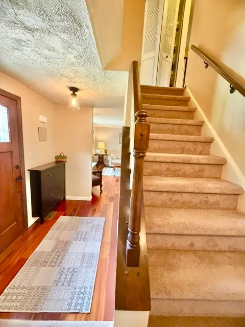 107 Verlinden Dr, Monroeville, PA 15146 - #2