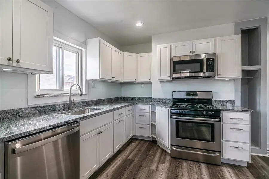 516 Mary St, Pittsburgh, PA 15209 - #3