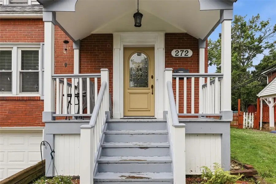 272 Lynn Dr, Pittsburgh, PA 15236 - #2