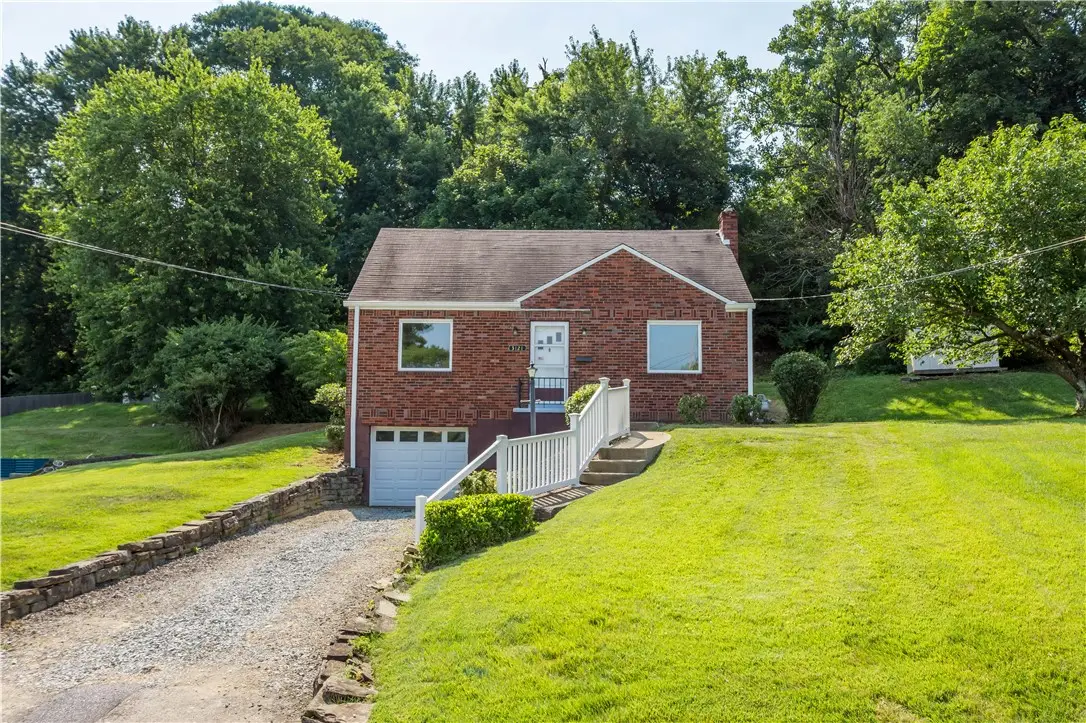3121 Aniray Cir, Bethel Park, PA 15102 - #1