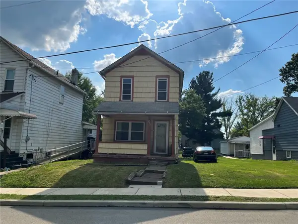 922 Emerson Ave, Farrell, PA 16121