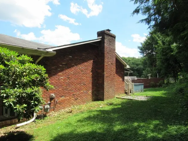 410 Crestridge Drive, Greensburg, PA 15601 - #2