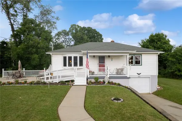 32 John Dr, Burgettstown, PA 15021