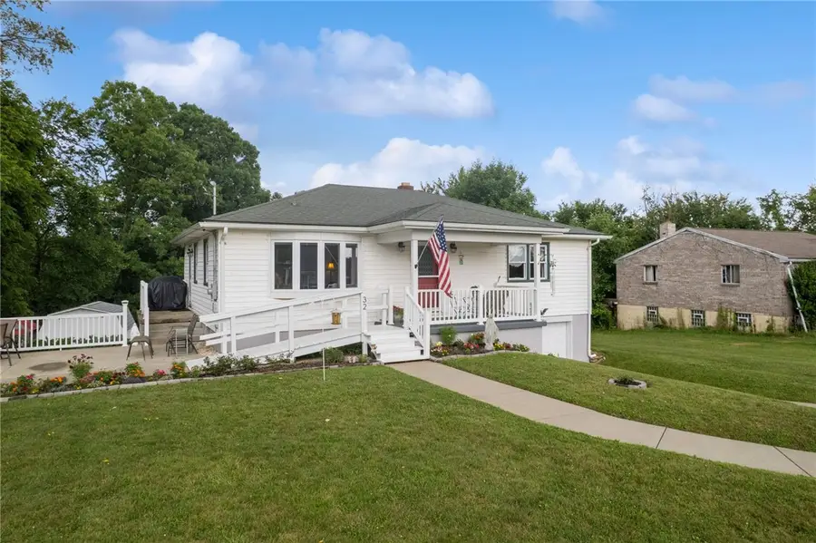 32 John Dr, Burgettstown, PA 15021 - #2