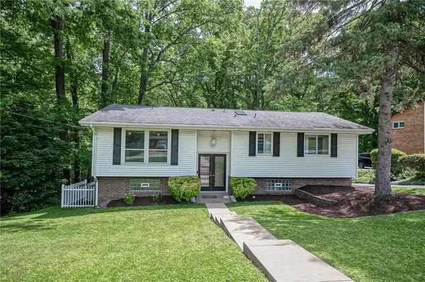 29 Bel Aire Dr, Delmont, PA 15626