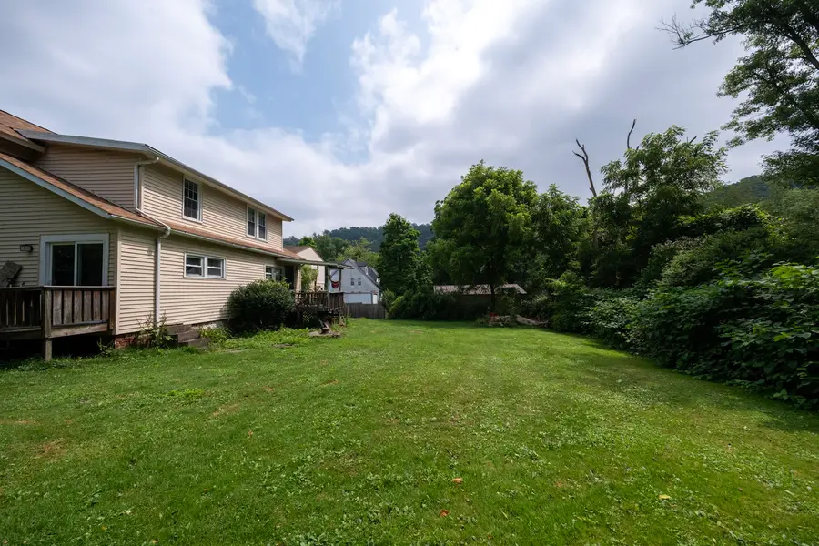 517 Moray Lane, Greenock, PA 15047 - #2