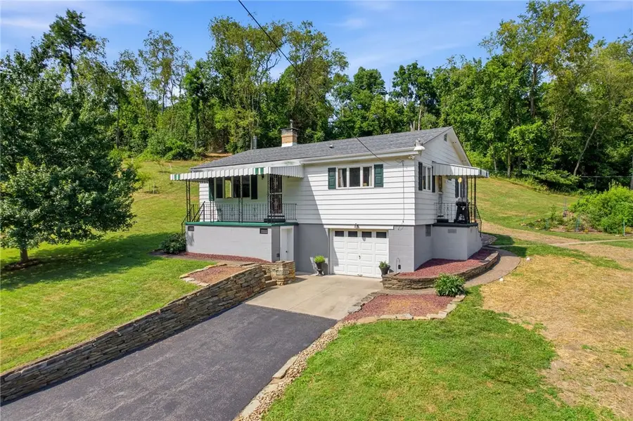 661 Pinkerton Run Rd, Oakdale, PA 15071 - #3