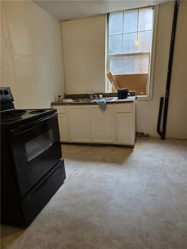 2566 Centre, Pittsburgh, PA 15219 - #3