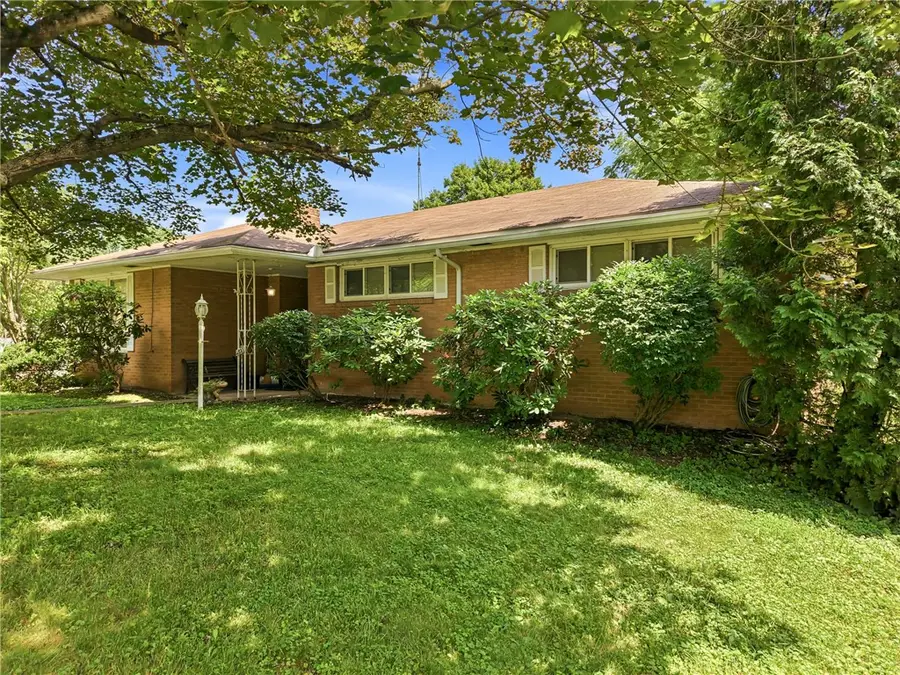 1200 East Street, Hermitage, PA 16148 - #2