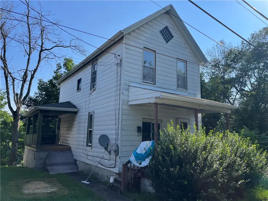 482 Liberty Avenue, Donora, PA 15033 - #2