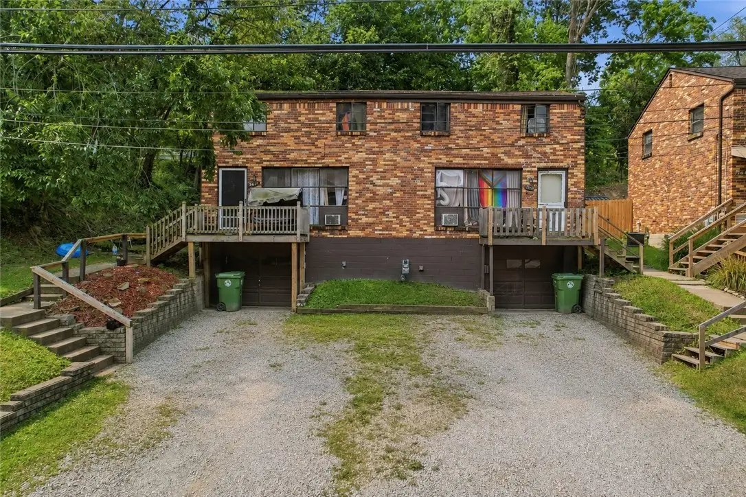 852 Killarney Dr, Pittsburgh, PA 15234 - #1