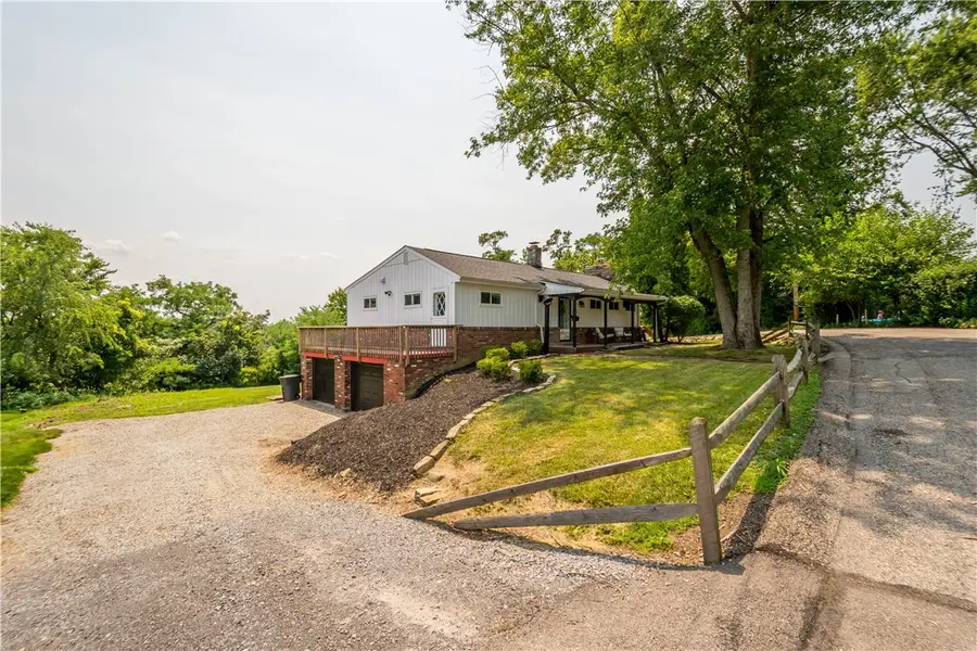 1127 Valora St, Pittsburgh, PA 15205 - #2