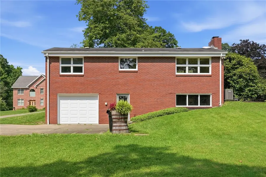 219 Linda Vista Rd, Sewickley, PA 15143 - #3