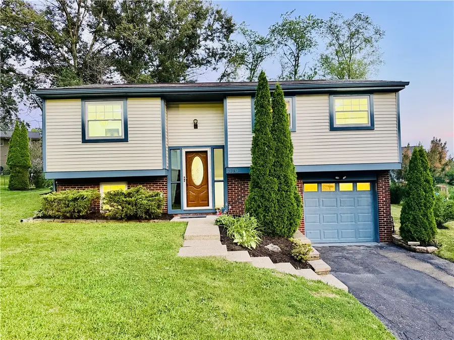 2190 Morning Wind Cir, Bridgeville, PA 15017 - #2