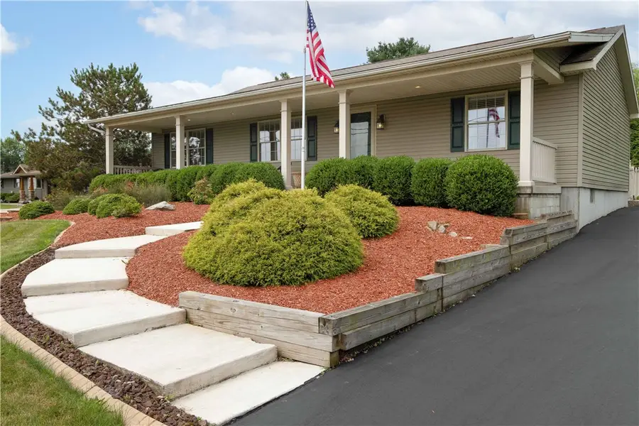 979 Latonka Dr, Mercer, PA 16137 - #3