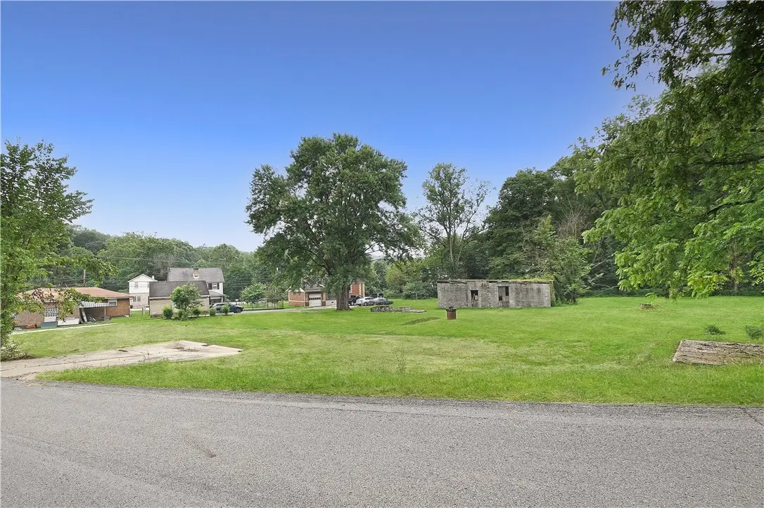 540 Coleman Rd, Cecil, PA 15057 - #1