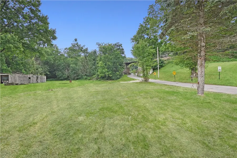 540 Coleman Rd, Cecil, PA 15057 - #2