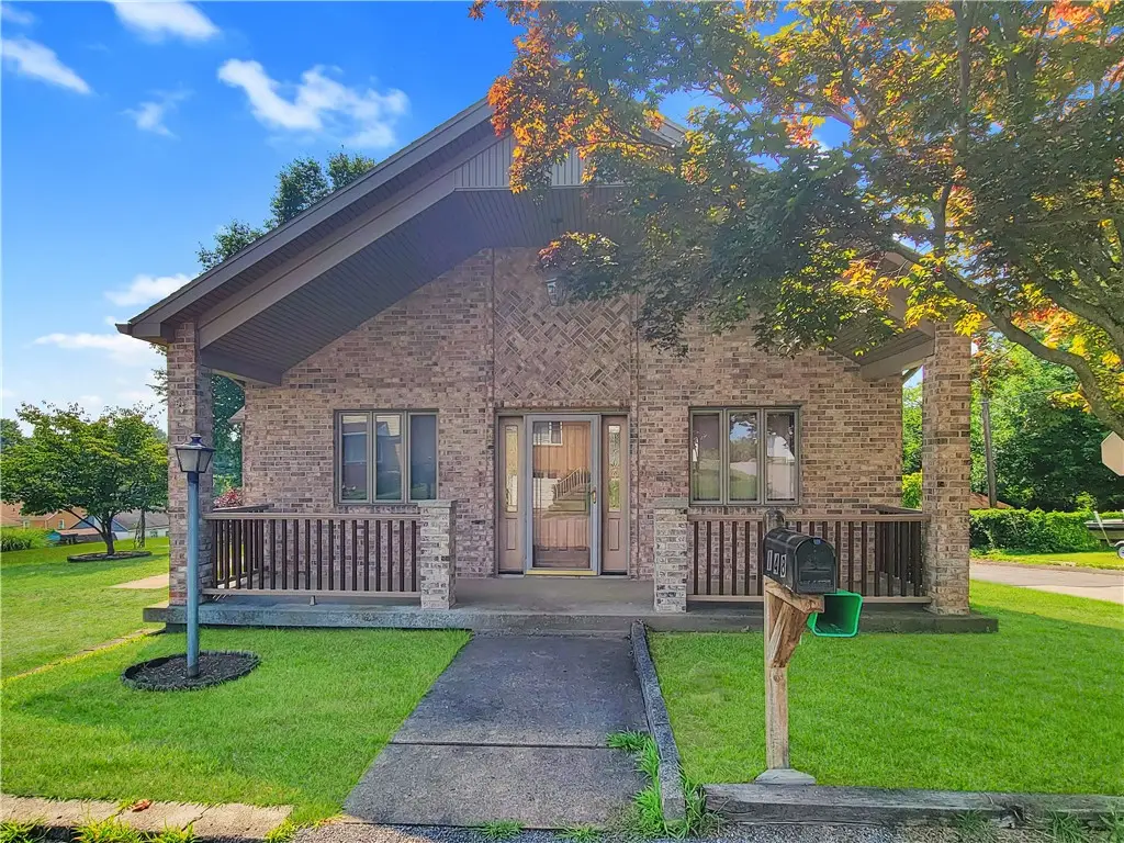148 Speer St, Stowe, PA 15136 - #1