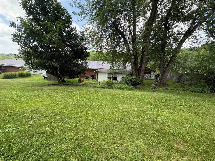347 Howes Run Rd, Sarver, PA 16055 - #2
