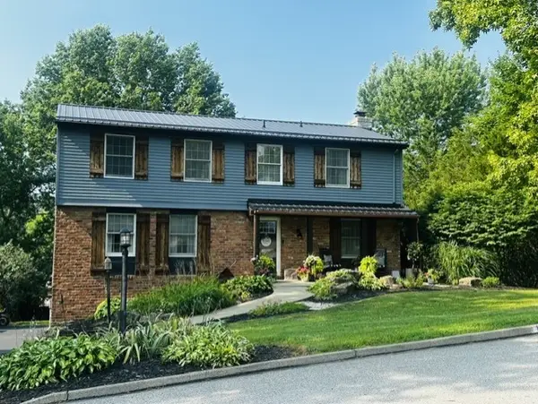 11 Holyoke Drive, Greensburg, PA 15601