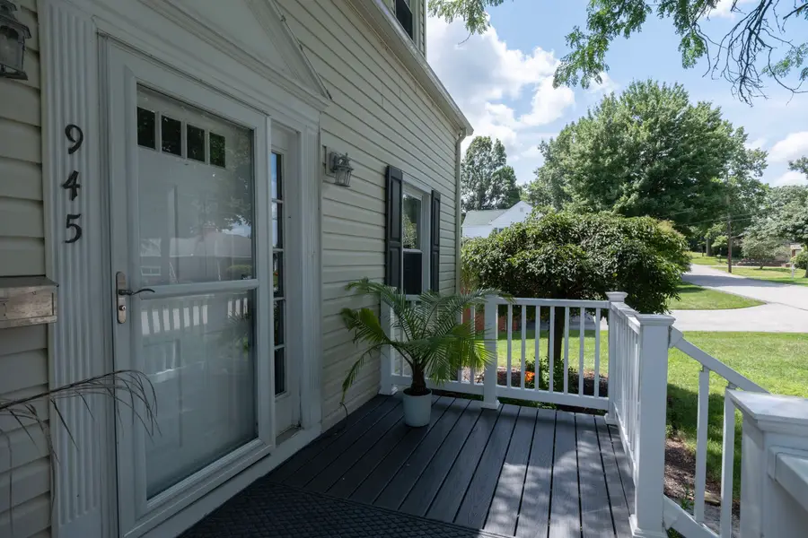 945 Summit Drive, Greensburg, PA 15601 - #2