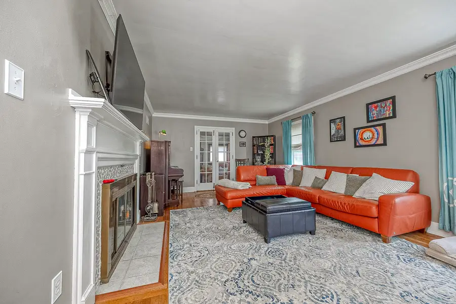 945 Summit Drive, Greensburg, PA 15601 - #3