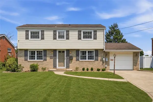 516 Macbeth Dr, Pittsburgh, PA 15235