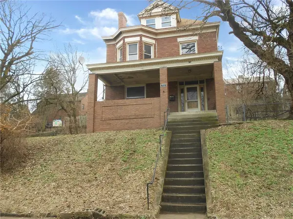 32 Weller St, Pittsburgh, PA 15204