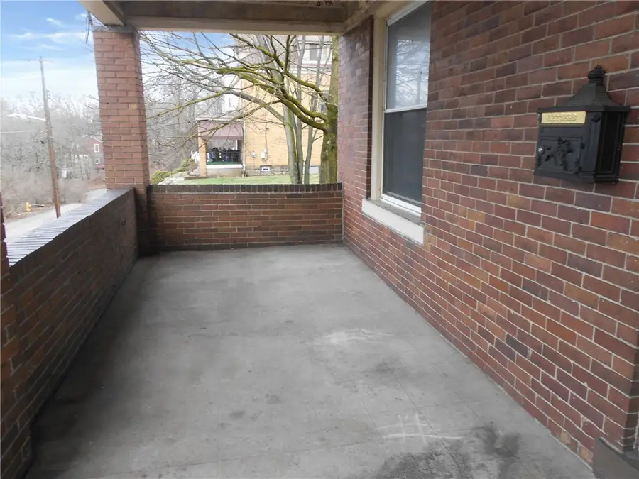 32 Weller St, Pittsburgh, PA 15204 - #3