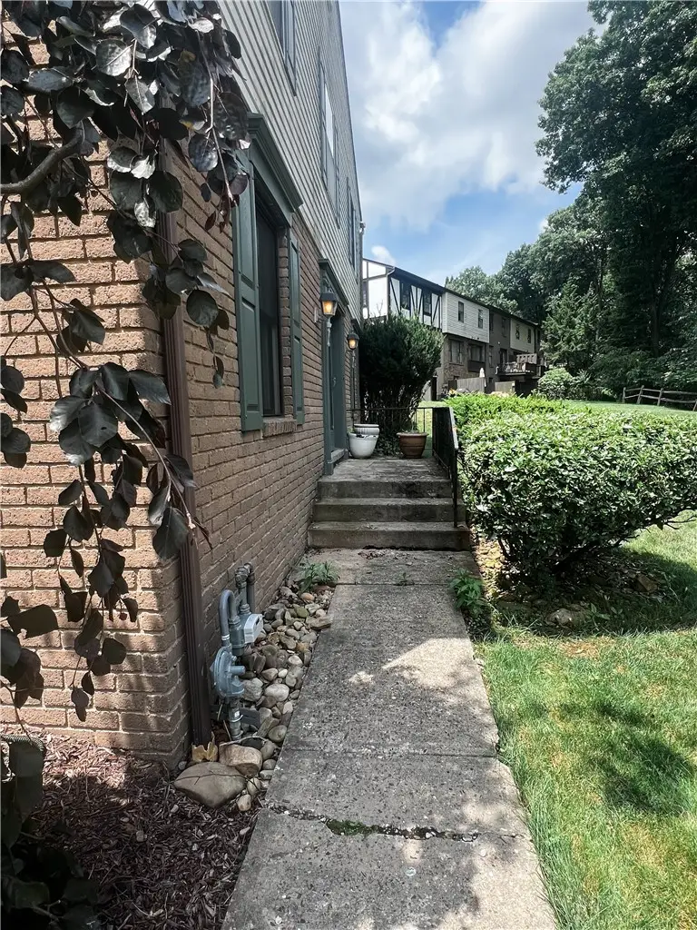204 Rainprint Ln, Murrysville, PA 15668 - #3