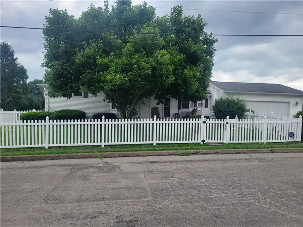 1041 W Main St, Sharpsville, PA 16150