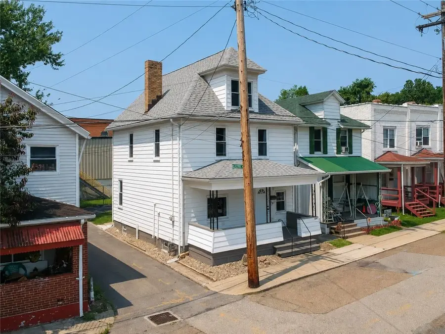 307 Bridge Street, Tarentum, PA 15084 - #2