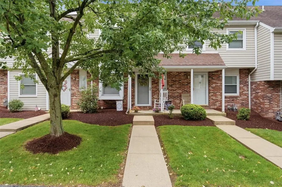 105 Old Village Ln, Bethel Park, PA 15102 - #3