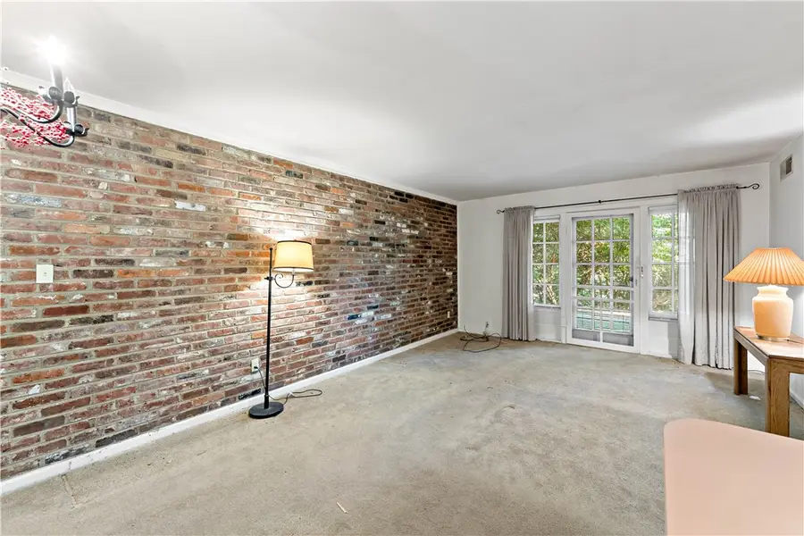 980 Chatham Park Dr #K, Pittsburgh, PA 15216 - #3