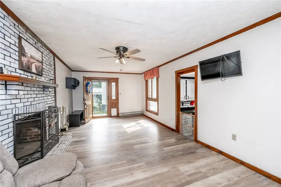 1121 Dixon Rd, Clymer, PA 15728 - #3