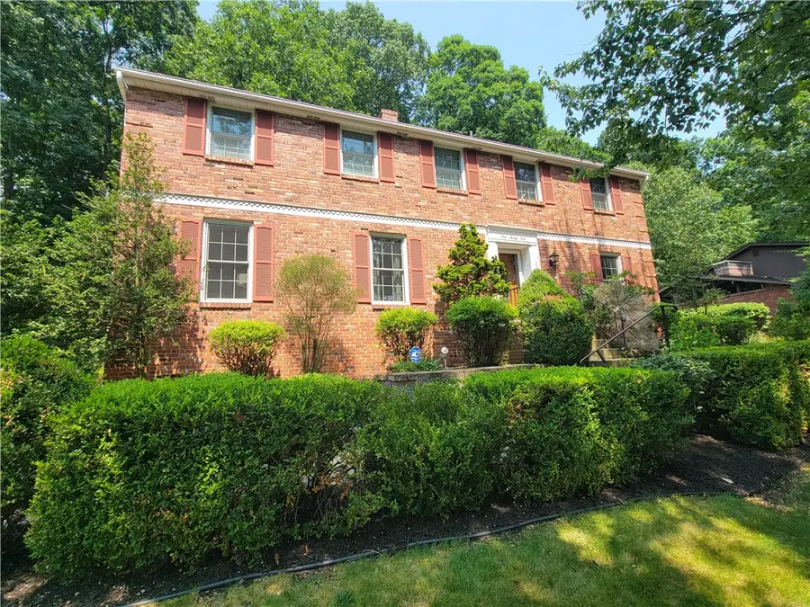 121 Berwyn Rd, Pittsburgh, PA 15237 - #2